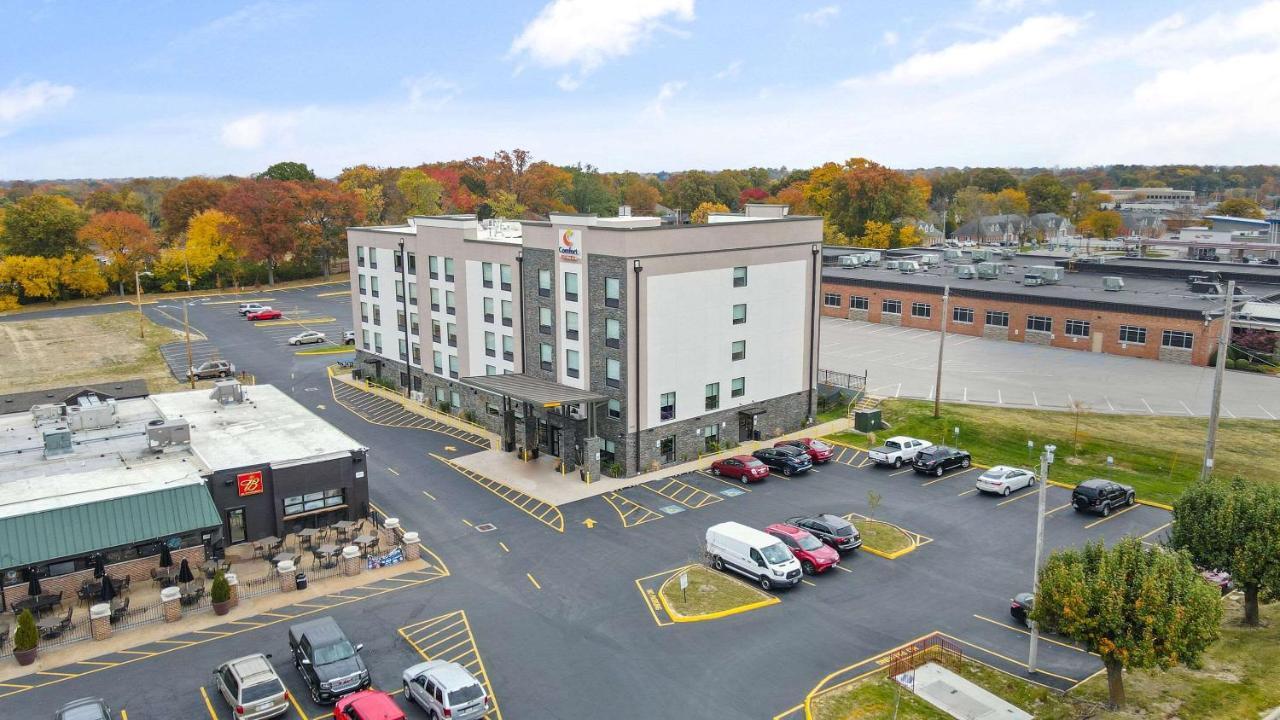 Comfort St Louis - Sunset Hills Hotel Windsor Springs